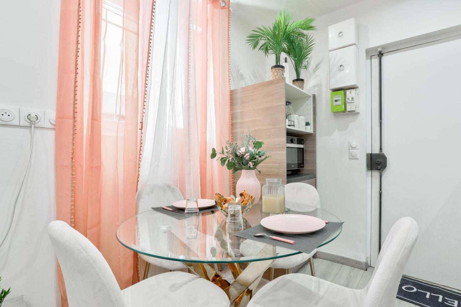 Le Nid Douillet Appartement Confortable A 5 Min Du Stade De France Et Proche De L'Aeroport Cdg Saint-Denis  Esterno foto
