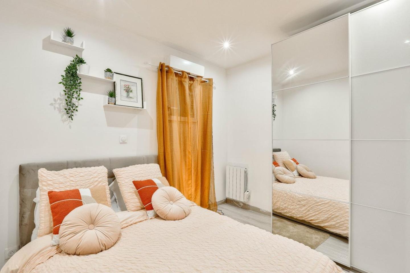 Le Nid Douillet Appartement Confortable A 5 Min Du Stade De France Et Proche De L'Aeroport Cdg Saint-Denis  Esterno foto
