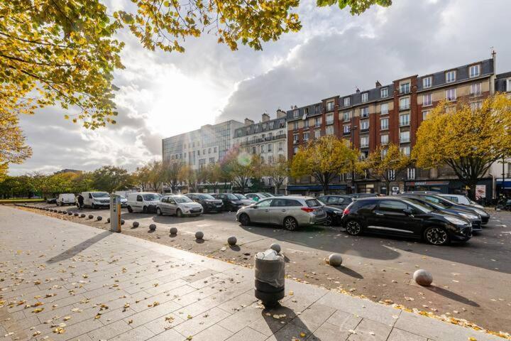 Le Nid Douillet Appartement Confortable A 5 Min Du Stade De France Et Proche De L'Aeroport Cdg Saint-Denis  Esterno foto